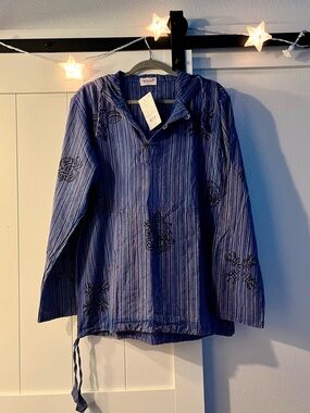 NWT Symbol Henley Hoodie (M)